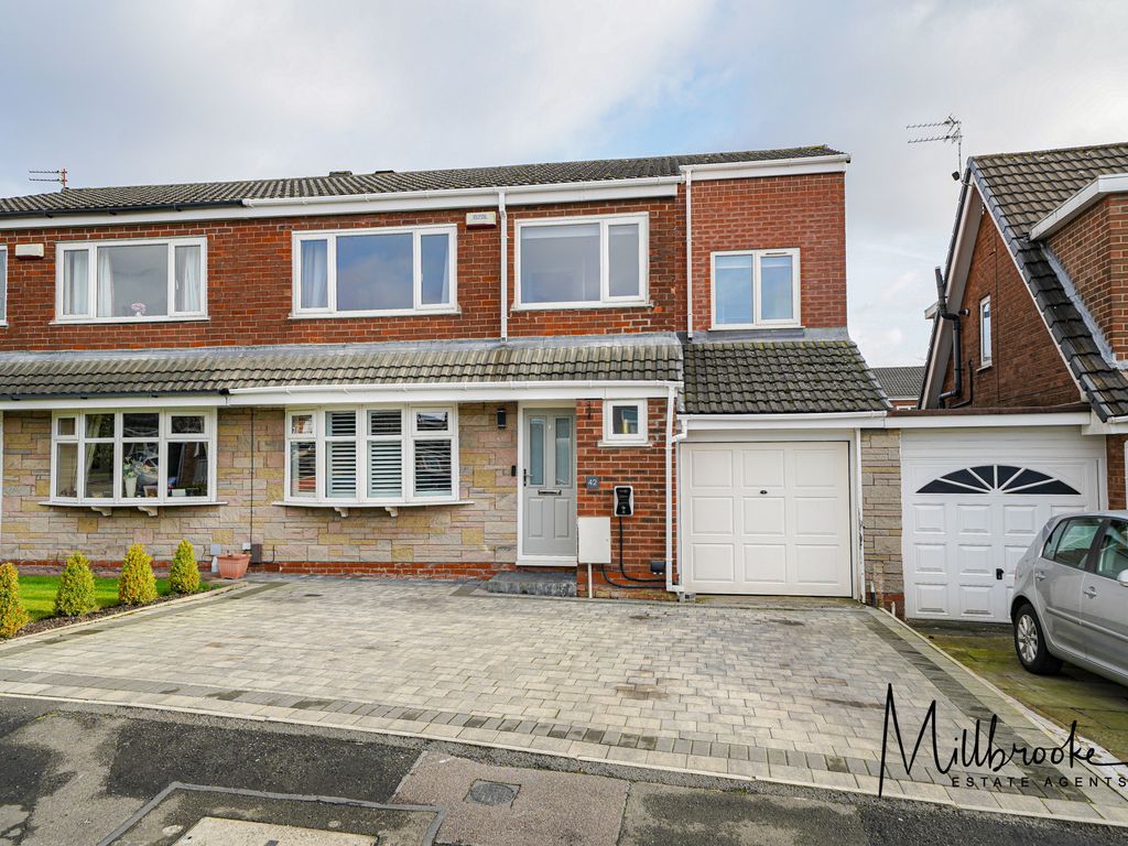 4 bed semidetached house for sale in Standfield Drive, Boothstown