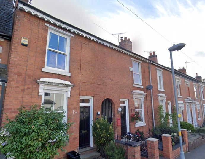2 bed terraced house to rent in Bull Street, Harborne, Birmingham B17