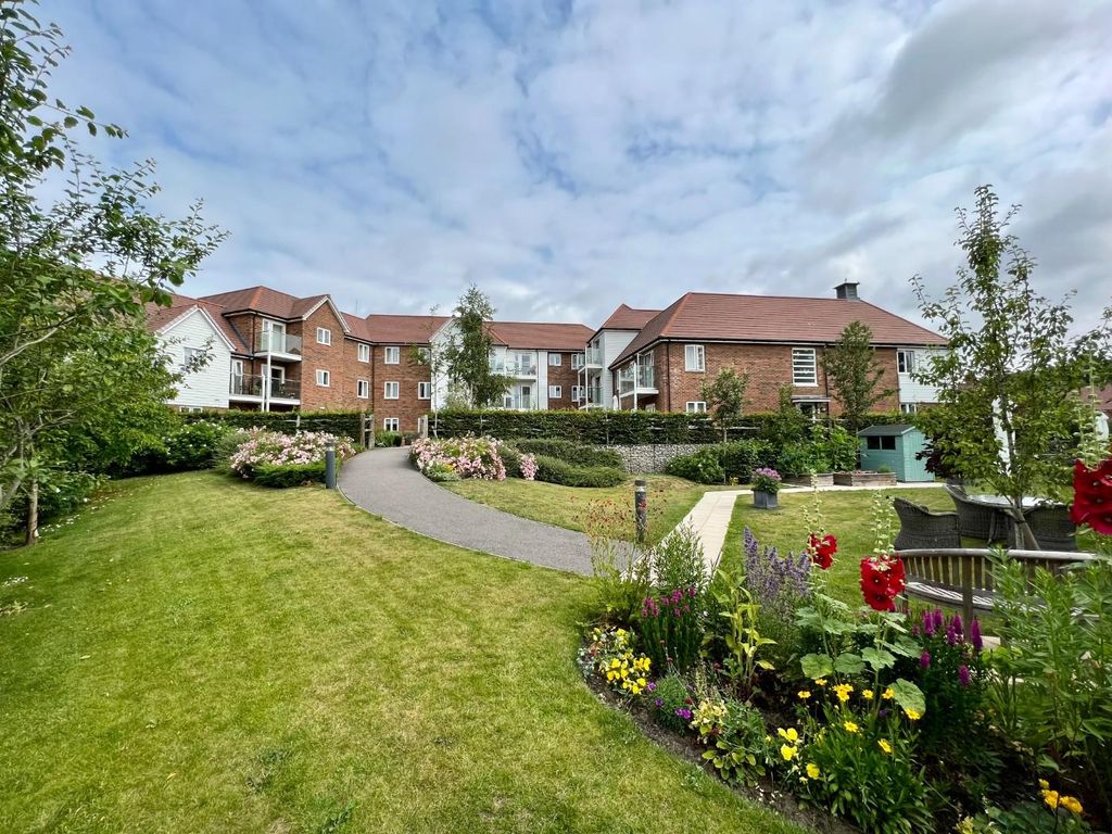 1 bed flat for sale in Smallhythe Road, Tenterden TN30 Zoopla