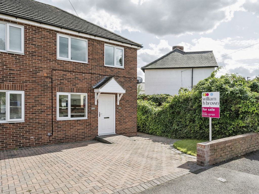 2 bed semidetached house for sale in Poplar Road, Skellow, Doncaster