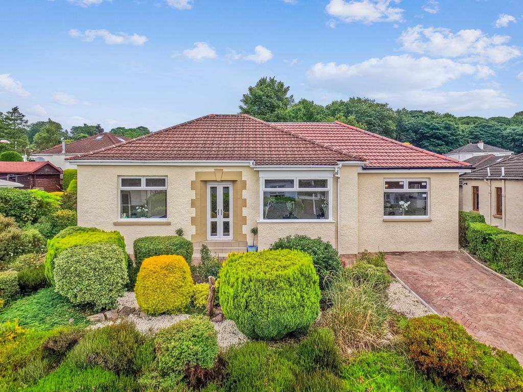 3 bed detached bungalow for sale in Oronsay Crescent, Bearsden, East