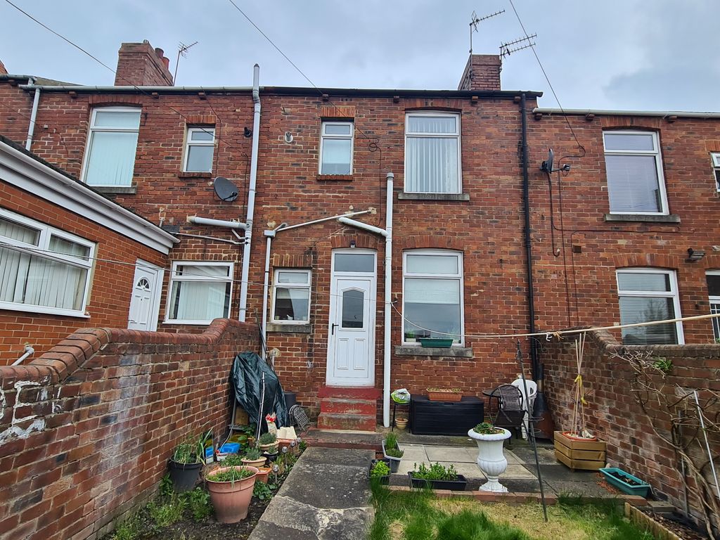 2 bed property for sale in 5 Prospect Terrace, Willington, Crook