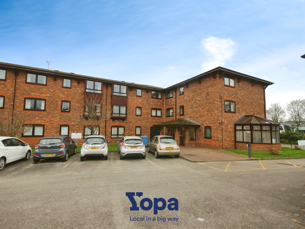 2 bed detached house for sale in Lammas Road, Coventry CV6, £125,000