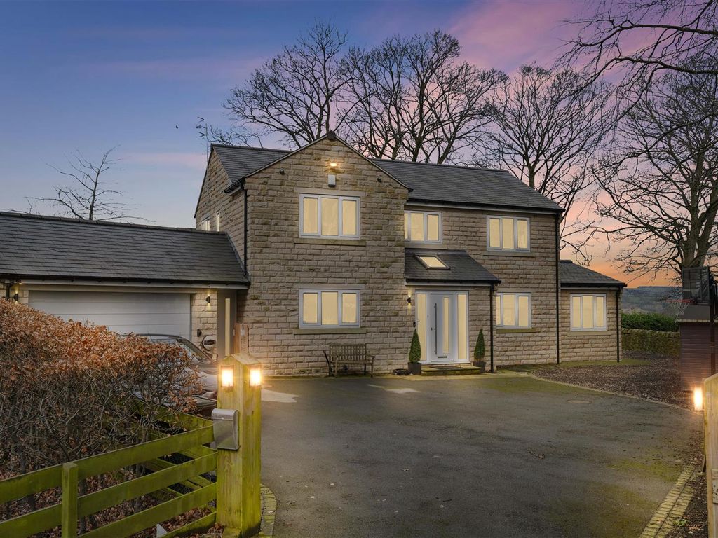 4 bed detached house for sale in Woodlands Park Drive, Apperley Bridge, Bradford BD10, £649,950