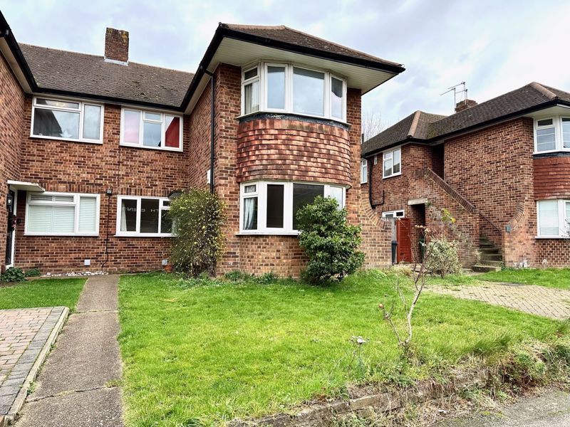 2 bed flat to rent in Welbeck Close, Ewell, Epsom KT17, £1,550 pcm Zoopla
