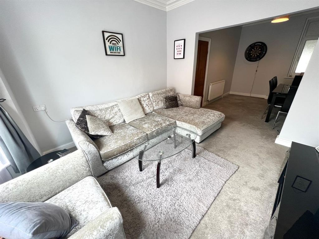 Empire Road, Torquay TQ1