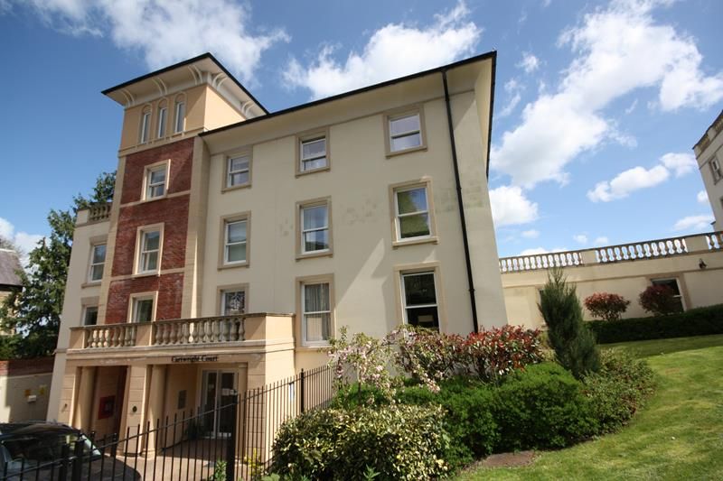 1 bed property for sale in Victoria Road, Malvern, Worcestershire WR14