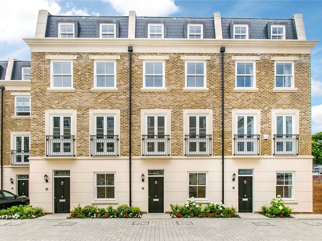 5 bed terraced house for sale in Heathcote Gate, Sulivan Road, London