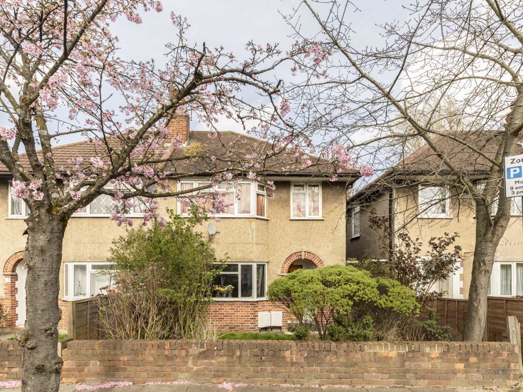 1 bed for sale in Connell Crescent, London W5 Zoopla