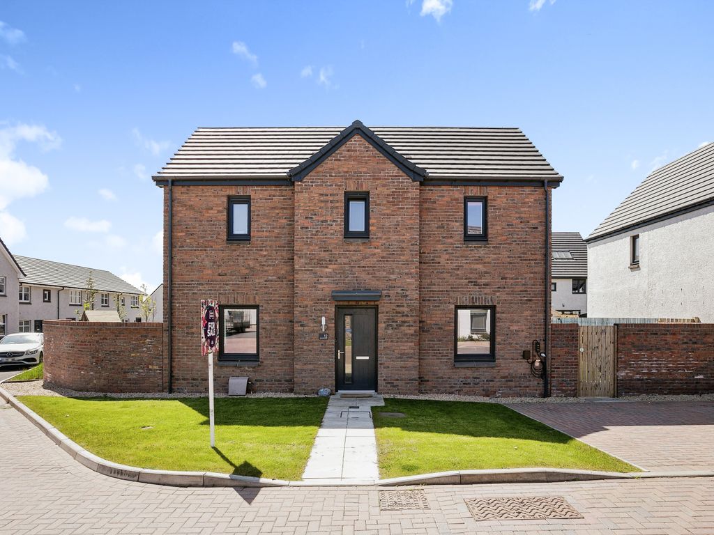3 bed detached house for sale in Whitehills Row, Aberdeen AB12 Zoopla