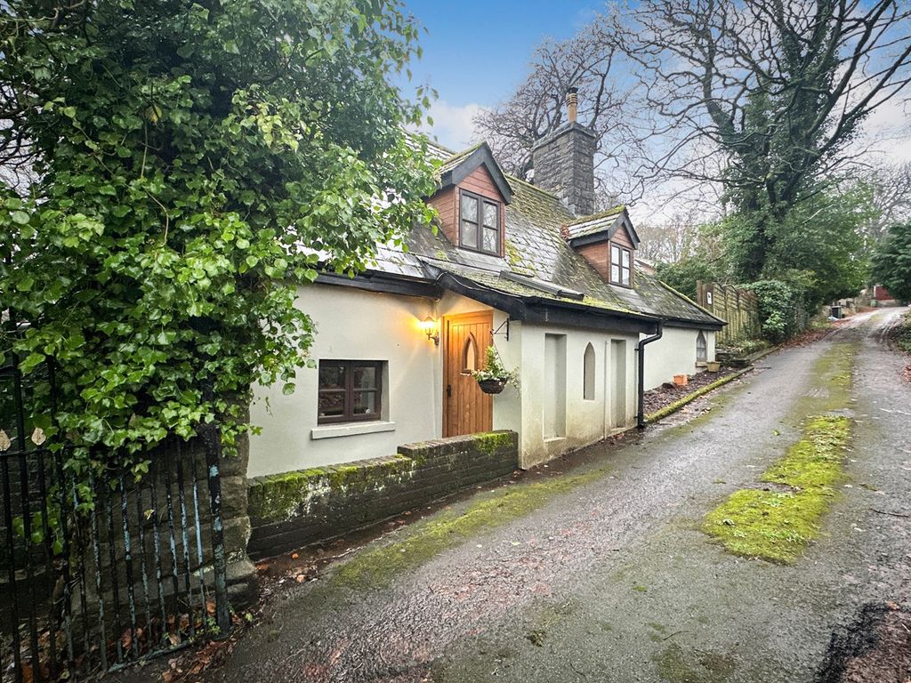 2 bed cottage for sale in The Park, Blaenavon, Pontypool NP4, £350,000