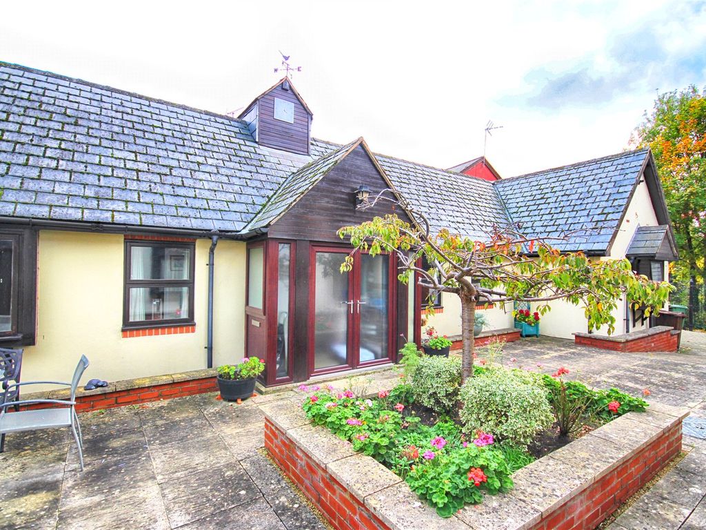 Vernon Court, Vernon Place, Cheltenham, Gloucestershire GL50  