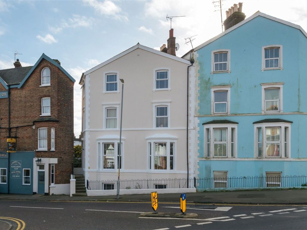 5 bed block of flats for sale in Ramsgate Road, Broadstairs CT10, £