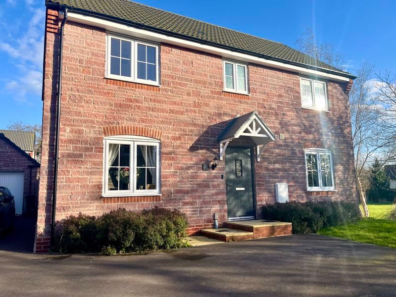 4 bed detached house for sale in Colliers Gardens, Backwell, Bristol