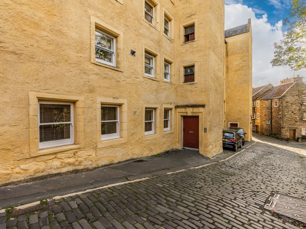 13-1, Bells Brae, Edinburgh EH4  