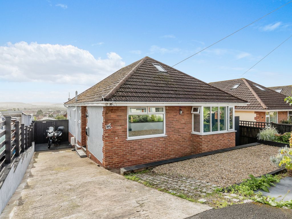 4 bed detached bungalow for sale in Roslyn Avenue, WestonSuperMare
