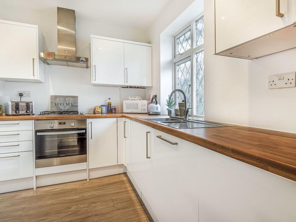 Mostyn Road, Wimbledon SW19  