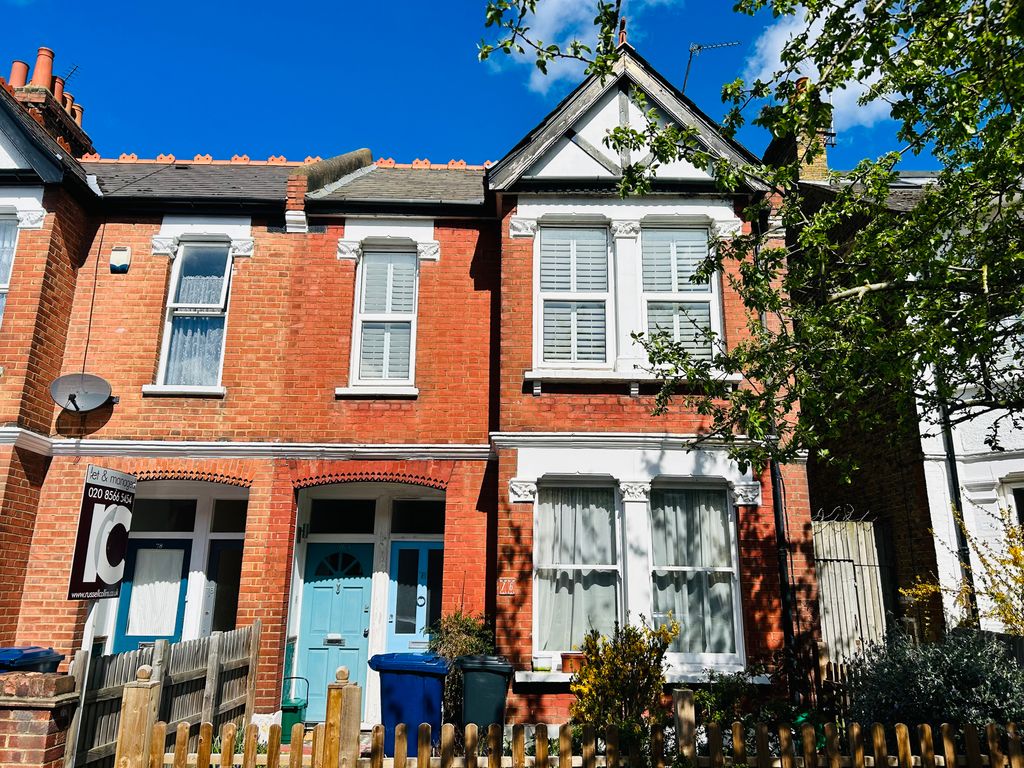 2 bed for sale in Murray Road, London W5 Zoopla