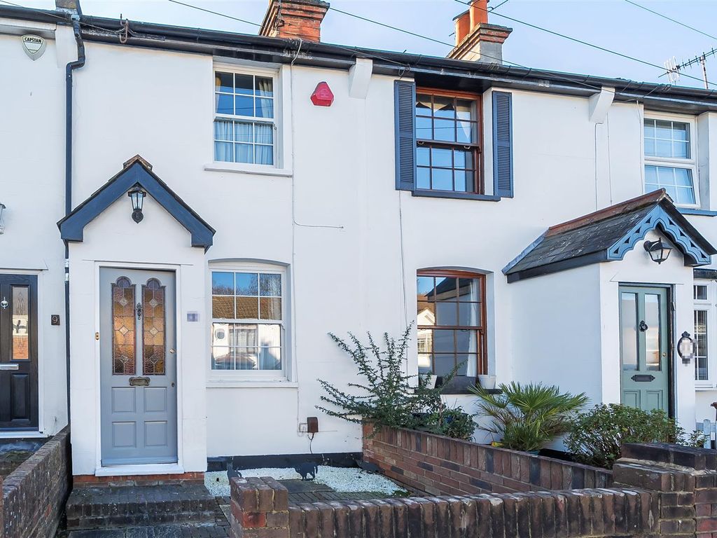 2 bed terraced house for sale in Rosebery Road, Bushey WD23, £459,950