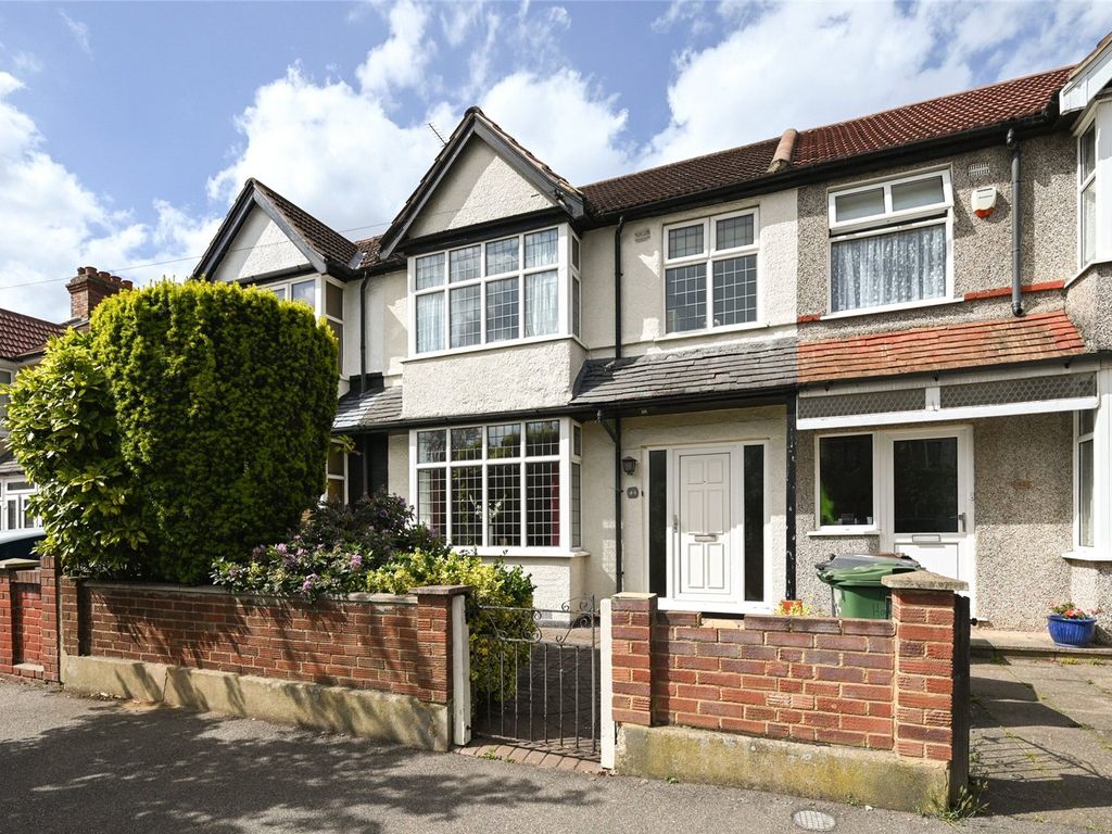3 bed terraced house for sale in Hampton Road, Chingford, London E4