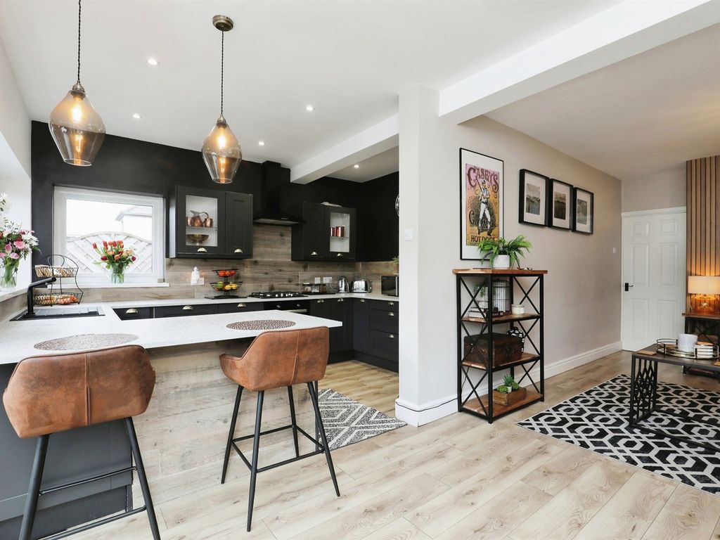 3 bed detached bungalow for sale in Keynsham Road, Whitchurch, Cardiff