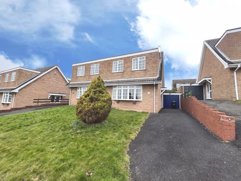 2 bed semidetached house for sale in Dunslade Crescent, Quarry Bank