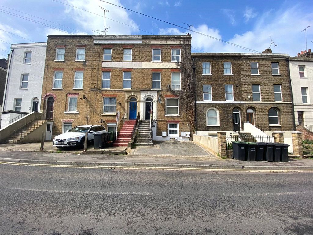 1 bed flat for sale in Parrock Street, Gravesend, Kent DA12 Zoopla