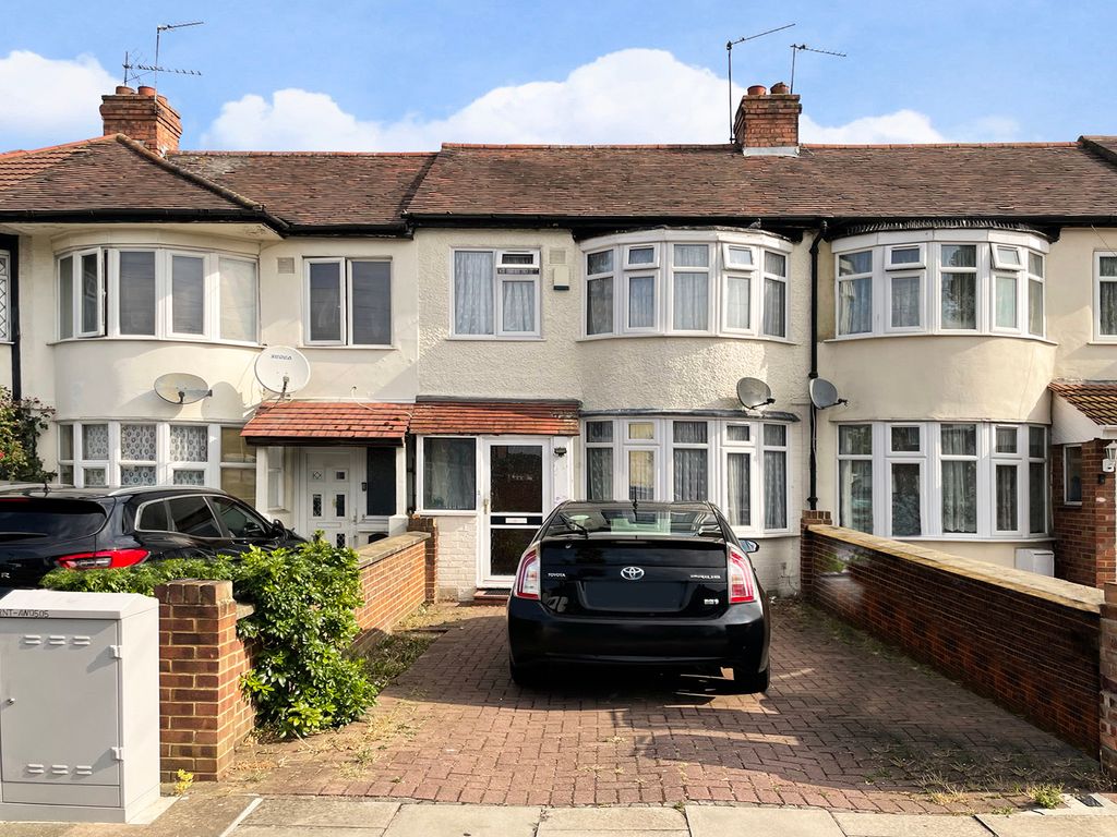 2 bed terraced house for sale in Lawson Road, Southall UB1 Zoopla
