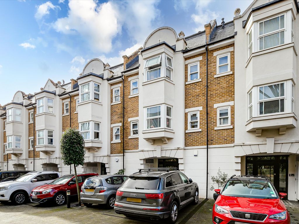 Havilland Mews, London W12  