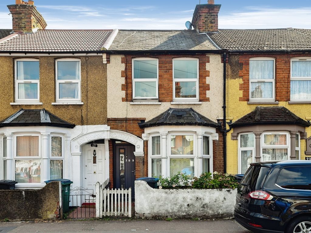 4 bed terraced house for sale in Whippendell Road, Watford WD18, £