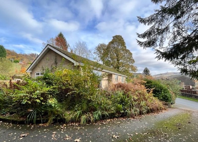 3 bed detached bungalow for sale in Cross Stone Road, Todmorden OL14