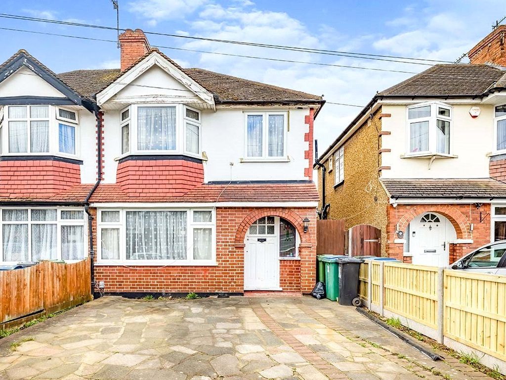 3 bed semidetached house to rent in Kingswood Road, Watford, Hertfordshire WD25 Zoopla