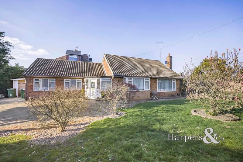 3 bed bungalow for sale in Hartford Road, Bexley DA5, £600,000 Zoopla
