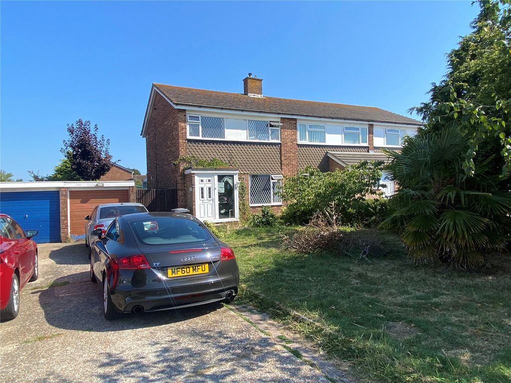 3 bed semidetached house for sale in Seven Sisters Road, Lower