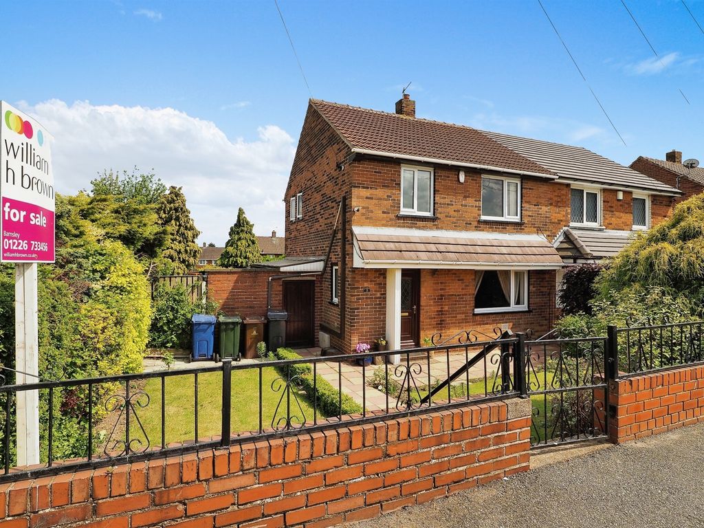 3 bed semidetached house for sale in Laxton Road, Barnsley S71, £