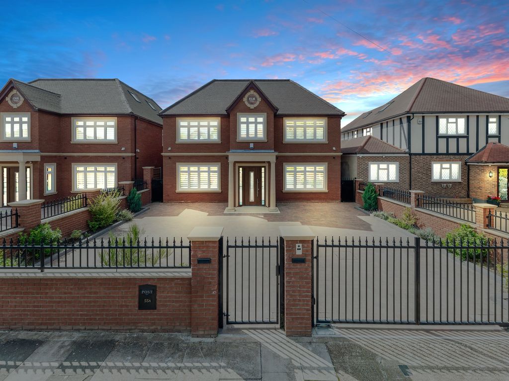 7 bed detached house for sale in Blakes Avenue, New Malden KT3 Zoopla