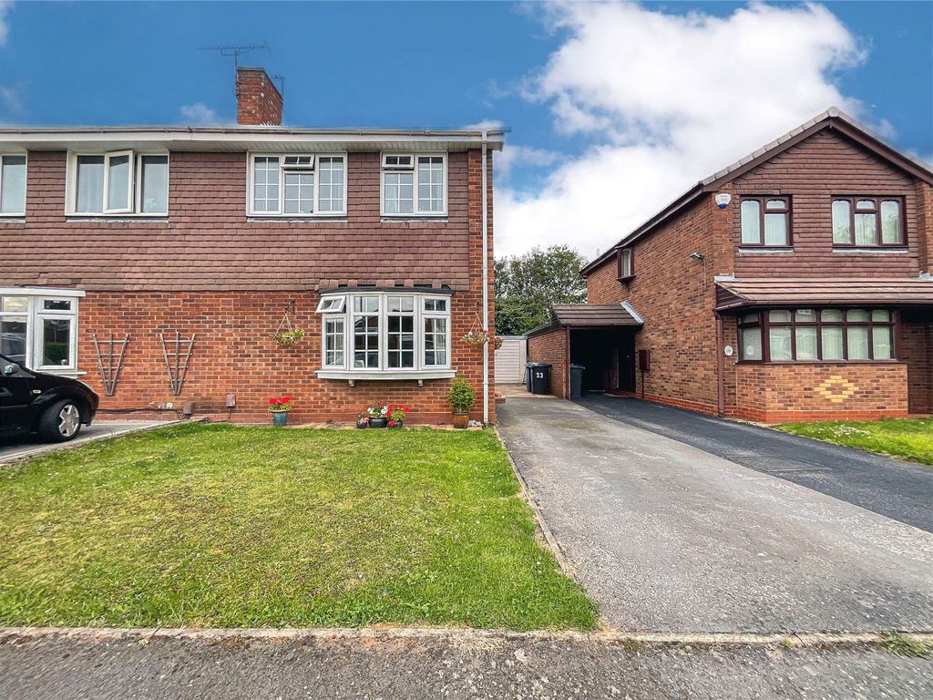 3 bed semidetached house for sale in Cheviot, Wilnecote, Tamworth
