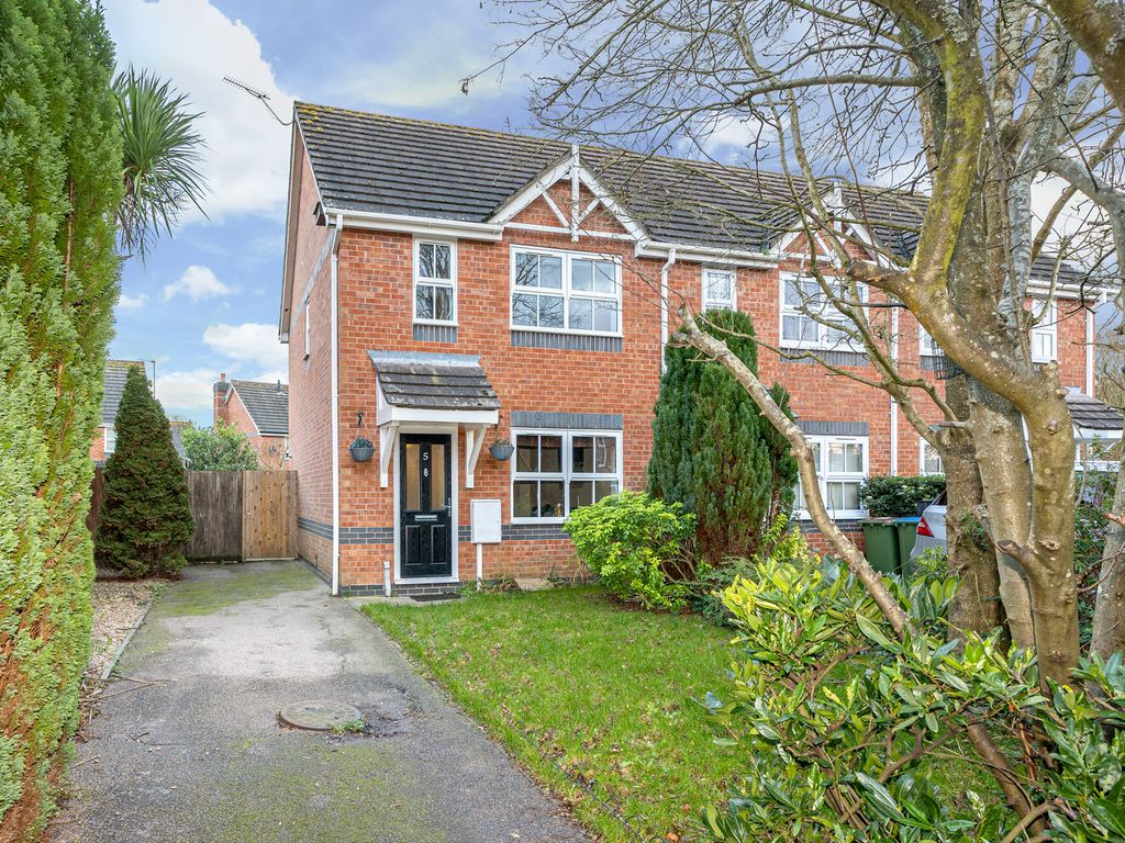 2 bed semidetached house for sale in Nyes Lane, Southwater RH13, £