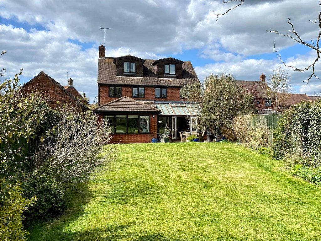 5 bed detached house for sale in Sadlers Way, Ringmer, Lewes, East Sussex BN8 Zoopla