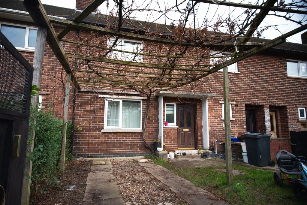 3 bed terraced house for sale in Halsall Drive, Sheffield S9, £190,000 Zoopla