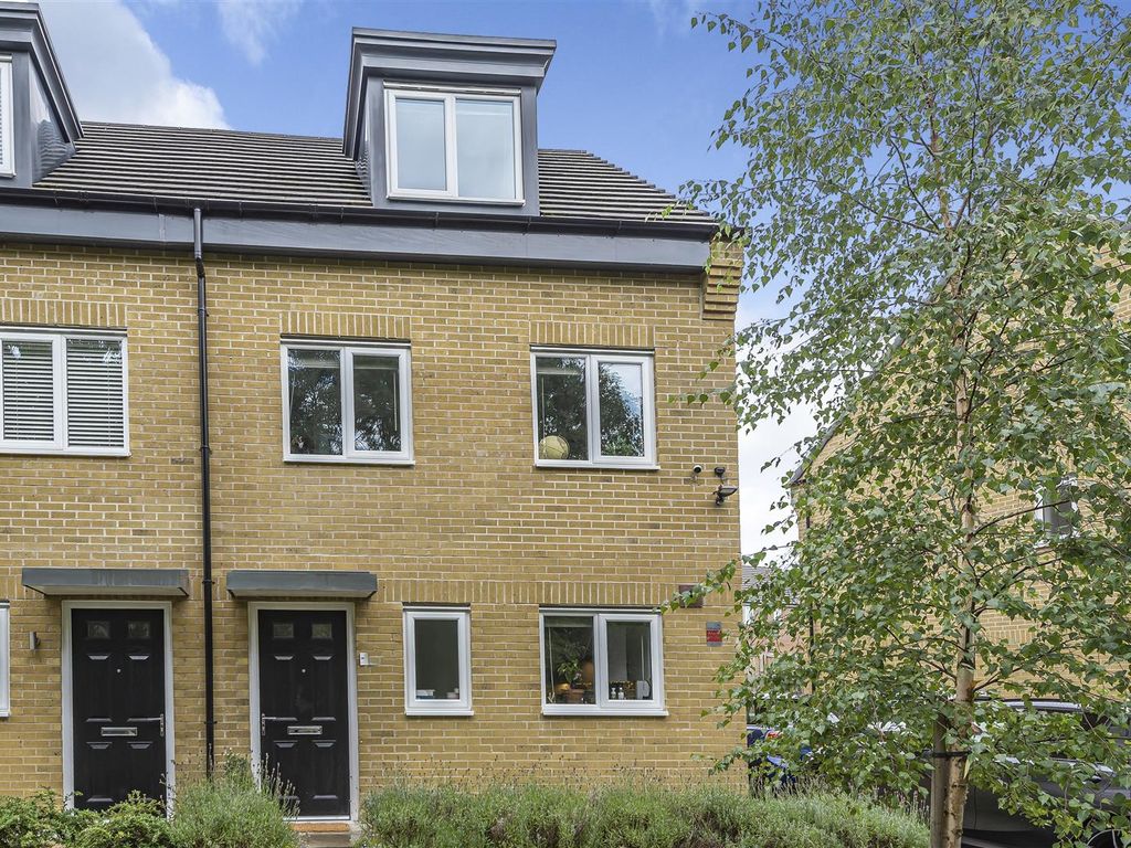 Kentish Vale, Leeds LS15  