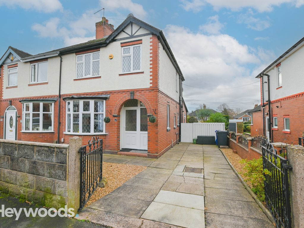 3 bed semidetached house for sale in Croft Avenue, Wolstanton