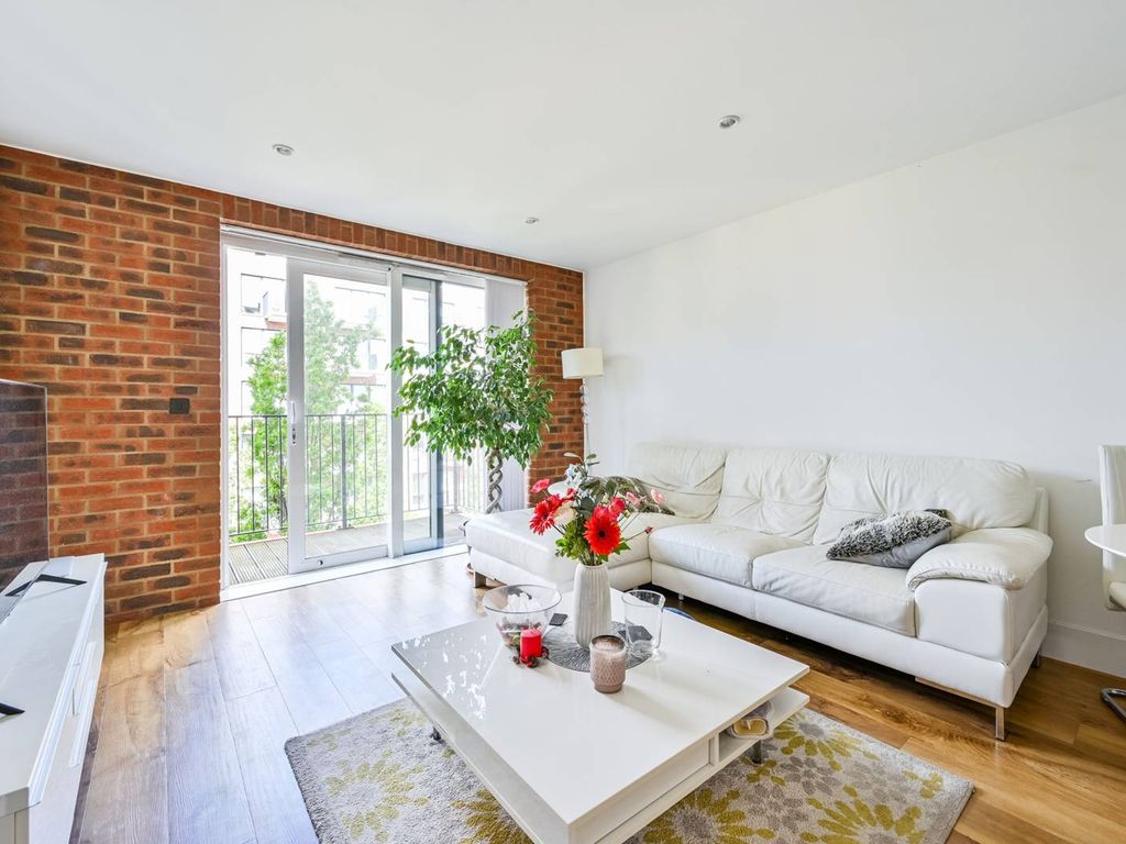 2 bed flat to rent in No 1 Street, Woolwich, London SE18 Zoopla