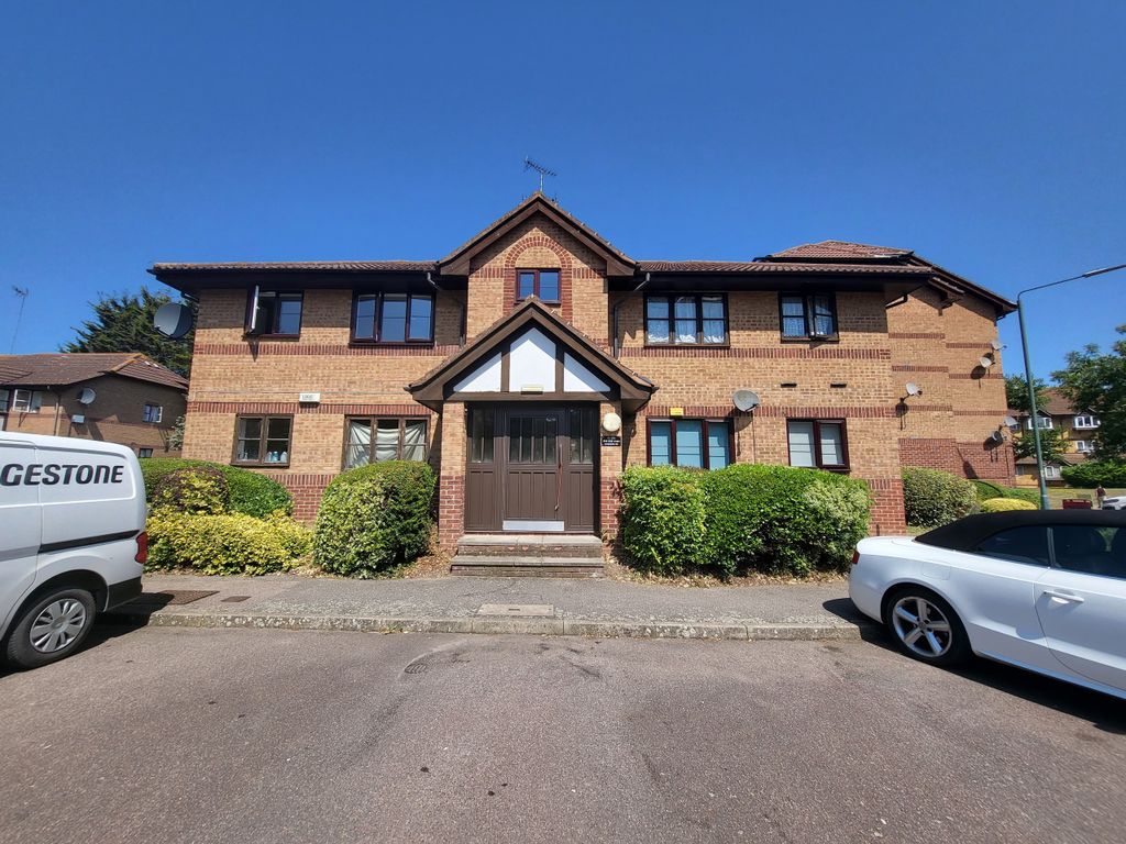 1 bed flat for sale in Frobisher Road, Erith, Kent DA8 Zoopla