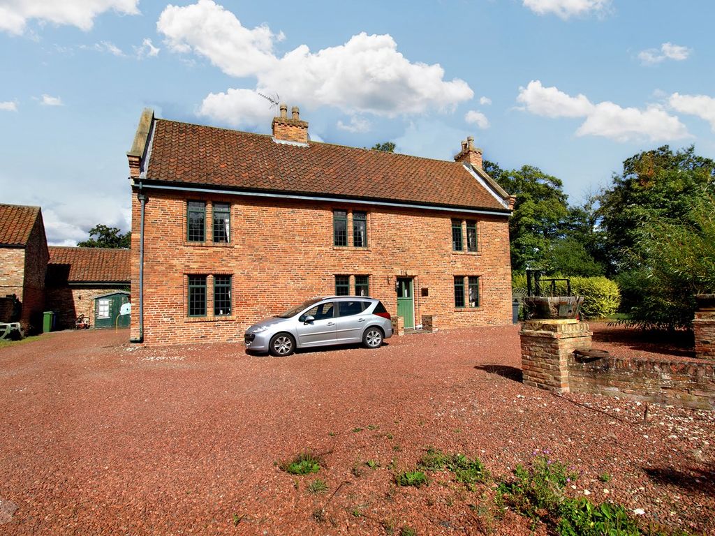 4 bed detached house for sale in Selby Road, Howden, Goole DN14 Zoopla