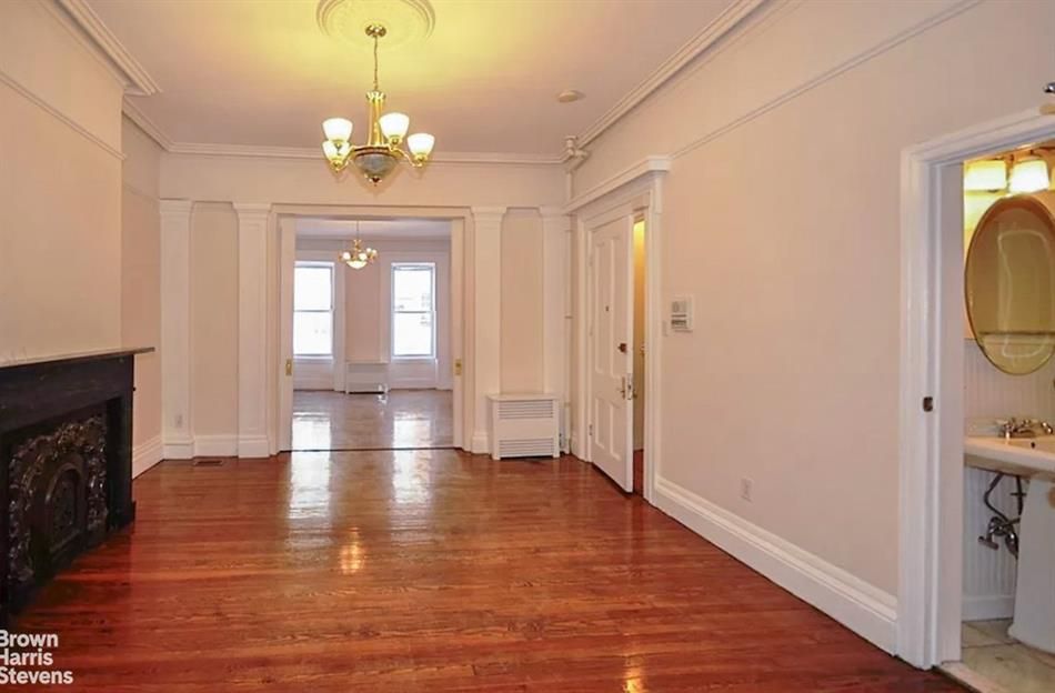 Property for sale in 56 Joralemon Street In Brooklyn Heights, Brooklyn