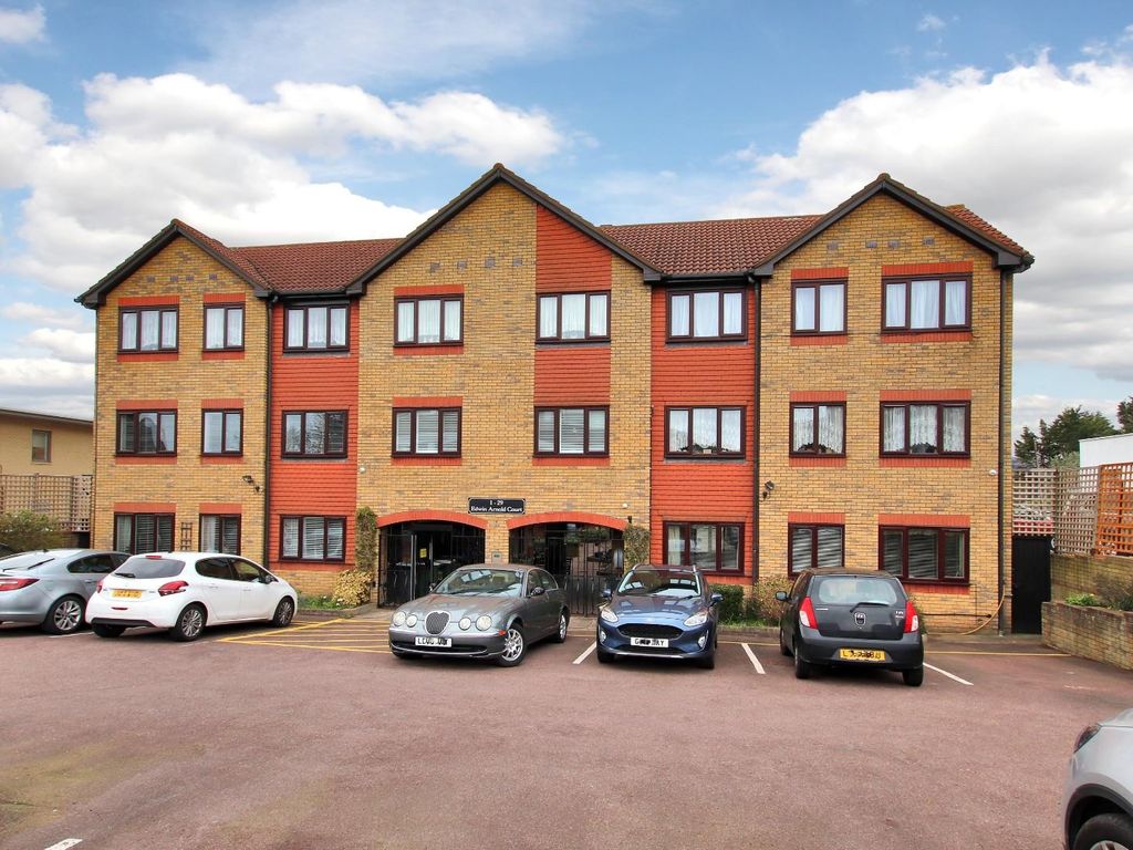 2 bed property for sale in Edwin Arnold Court, 139 Main Road, Sidcup