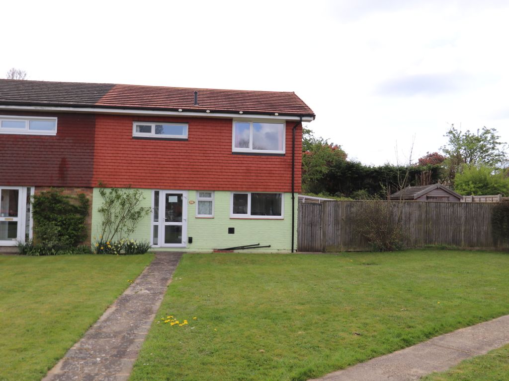 3 bed semidetached house for sale in Deans Walk, Old Coulsdon
