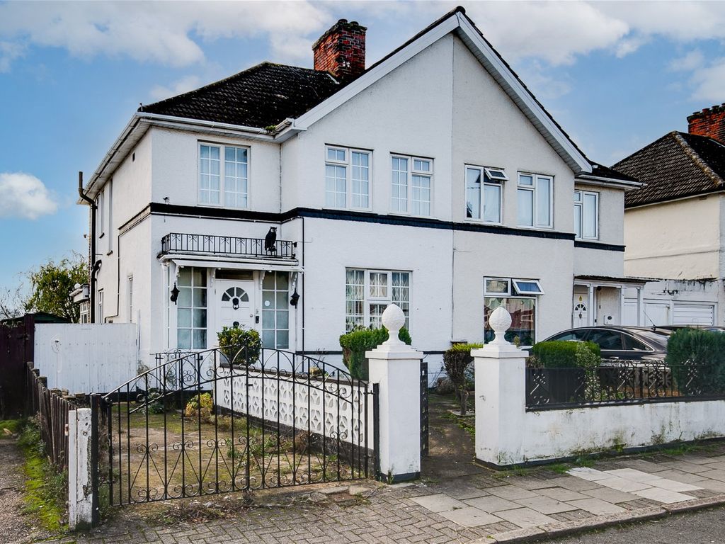 3 bed semidetached house for sale in Wigginton Avenue, Wembley HA9, £