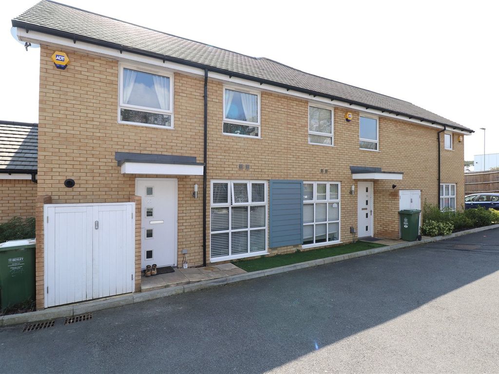2 bed end terrace house for sale in Tower Road, Belvedere DA17 Zoopla
